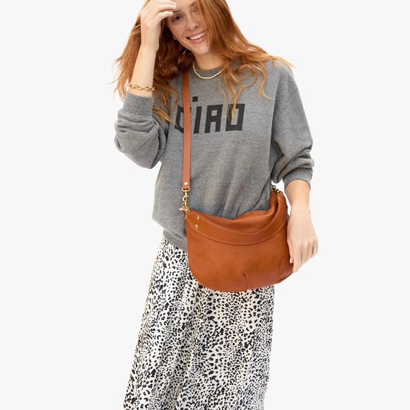 Clare V Moyen Messenger - Picture 6 of 12